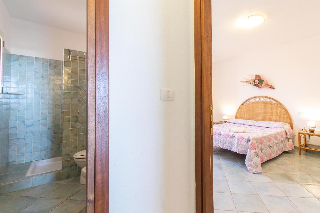 Apartmán Elisa Vista Mare Capo Testa Exteriér fotografie