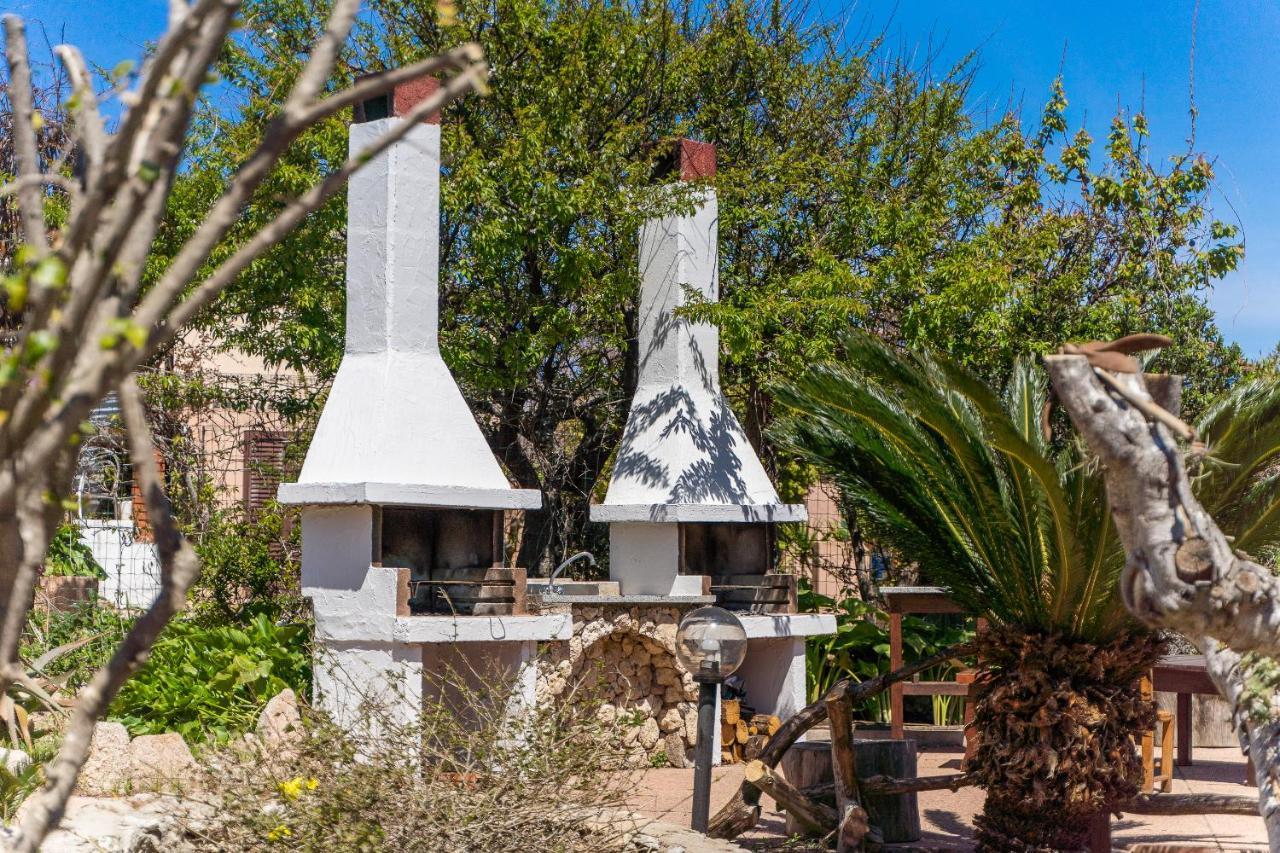 Apartmán Elisa Vista Mare Capo Testa Exteriér fotografie